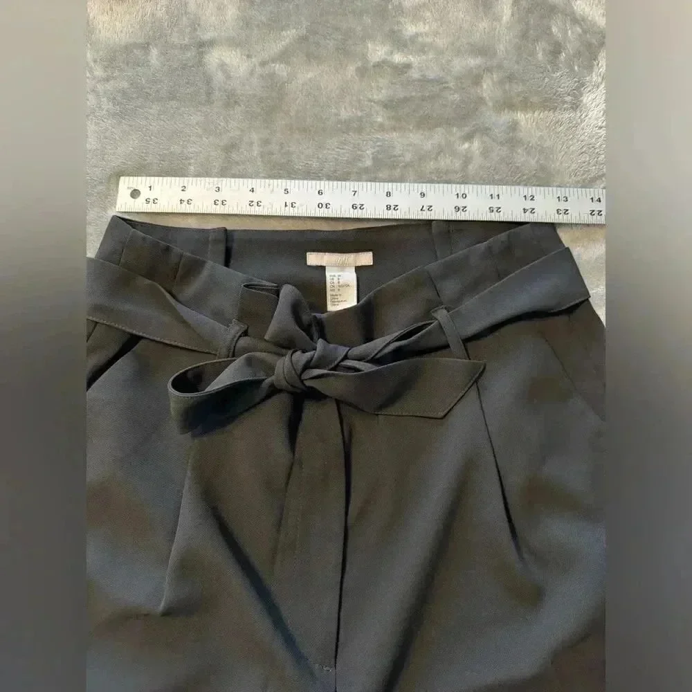 H&M High Rise Pleated Paperbag Pants | Belted Pants| | Size 8 | Color Black